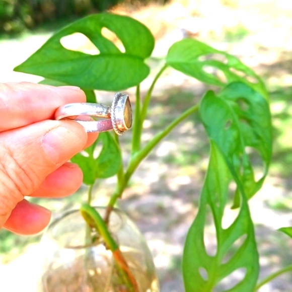 Womans Ethiopian Opal 100% Sterling Silver Large Tear Drop Ring Sz 8 - Picture 7 of 17